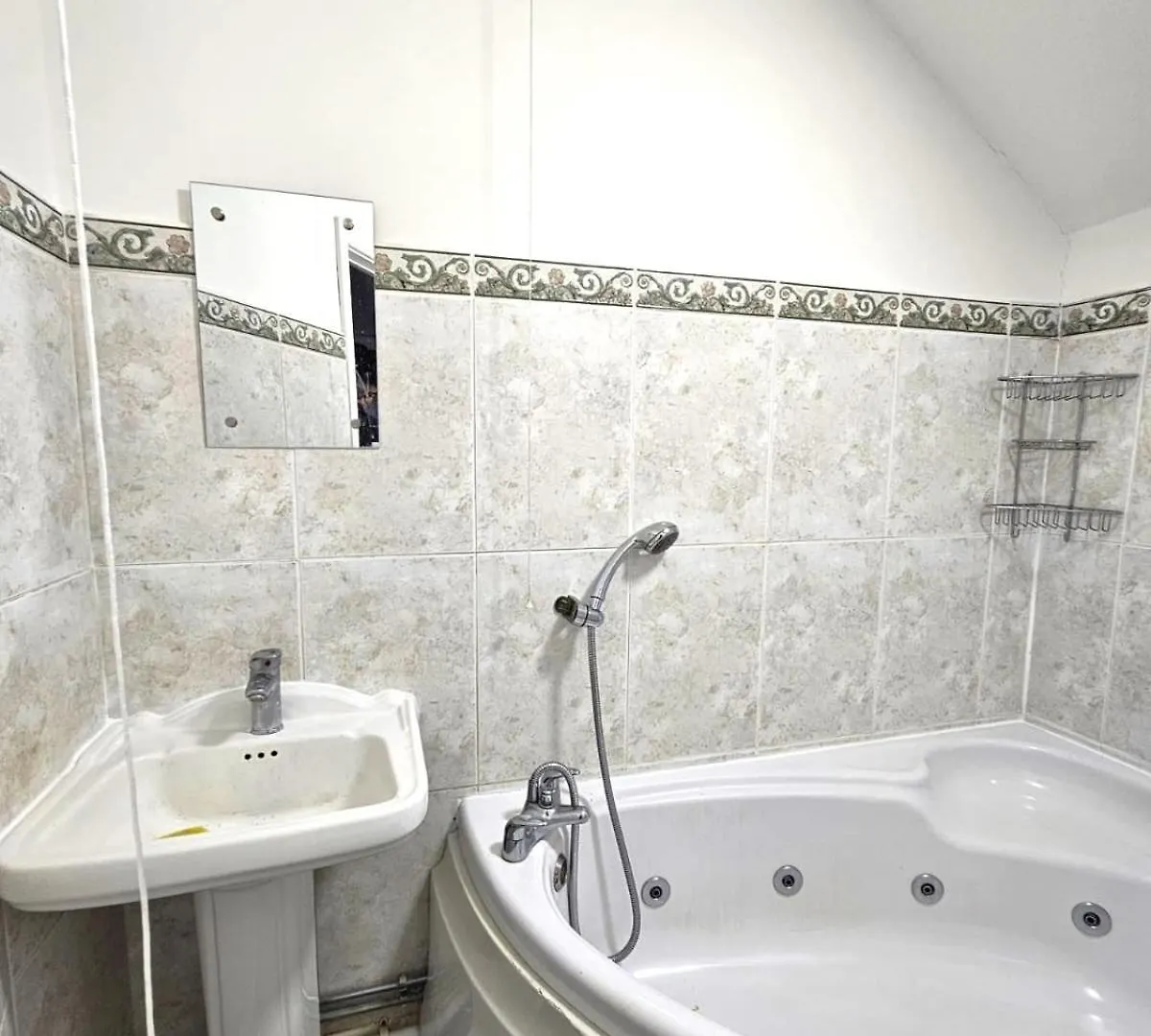 ホームステイ Cardiff University Hospital Of Wales Luxury Guesthouse